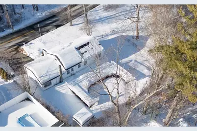 360 Marshall St, Tewksbury, MA 01876 - Photo 2