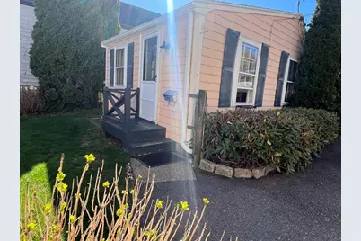 1 Charte Ct, Rockport, MA 01966 - Photo 4