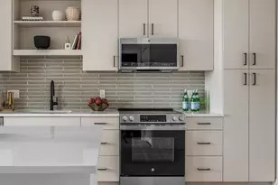 93 Bennington St, Revere, MA 02151 - Photo 6