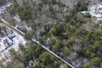 73 Seymour St, Berkley, MA 02779 - Photo 4