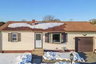 925 Allen St, Dartmouth, MA 02747 - Photo 2