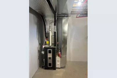 106 Almira, Springfield, MA 01119 - Photo 30