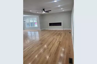 106 Almira, Springfield, MA 01119 - Photo 4