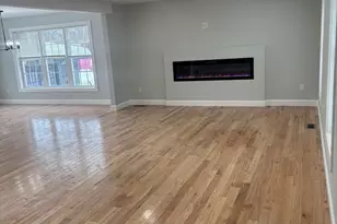 106 Almira, Springfield, MA 01119 - Photo 4