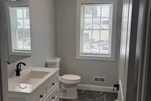 106 Almira, Springfield, MA 01119 - Photo 30