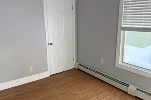 17 Nichols St, Haverhill, MA 01830 - Photo 18