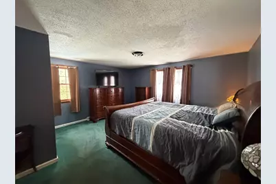 88 Country Rd, Agawam, MA 01001 - Photo 12