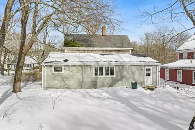 393 High St, Pembroke, MA 02359 - Photo 18