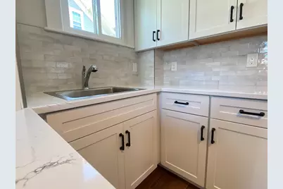 24 Union #2 rear, Beverly, MA 01915 - Photo 8