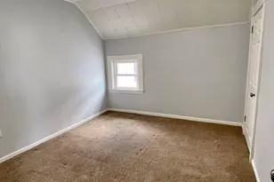165 Eastern Ave, Fall River, MA 02723 - Photo 10
