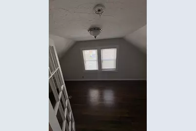 24 Warren Ave #1, Milton, MA 02176 - Photo 8