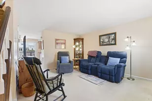 47 Corey Colonial, Agawam, MA 01001 - Photo 2