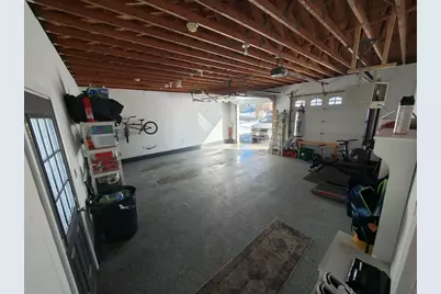 13 Whitelock St, New Bedford, MA 02745 - Photo 4