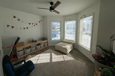 13 Whitelock St, New Bedford, MA 02745 - Photo 6