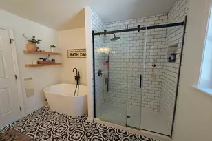 13 Whitelock St, New Bedford, MA 02745 - Photo 32