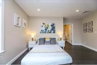 4945 Washington #304, Boston, MA 02132 - Photo 8