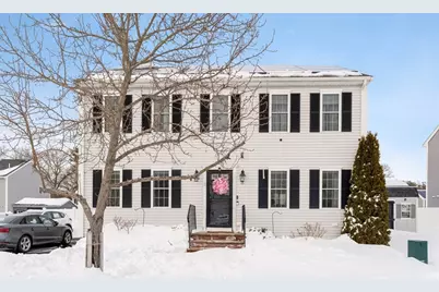 35 Sophia Ln, Bridgewater, MA 02324 - Photo 4