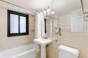 180 Beacon St, Boston, MA 02116 - Photo 14