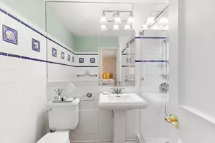 180 Beacon St, Boston, MA 02116 - Photo 18