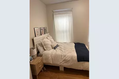 190 L St #3, Boston, MA 02127 - Photo 6