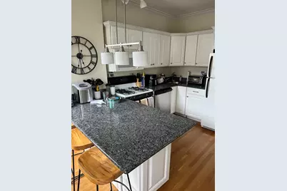 190 L St #3, Boston, MA 02127 - Photo 1