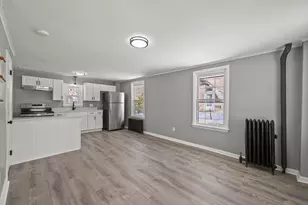 131 Center St, Lee, MA 01238 - Photo 14