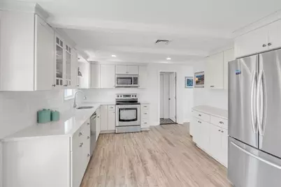 87 Fort Point Rd, Weymouth, MA 02191 - Photo 10