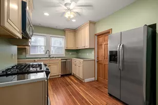 25-27 Lafayette St, Fairhaven, MA 02719 - Photo 8