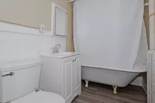 1196 Grattan, Chicopee, MA 01013 - Photo 6