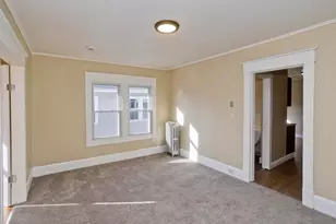 1196 Grattan, Chicopee, MA 01013 - Photo 12