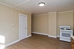 1196 Grattan, Chicopee, MA 01013 - Photo 4