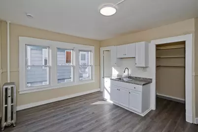 1200 Grattan #2L, Chicopee, MA 01013 - Photo 2