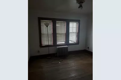 107 N Leyden St, Brockton, MA 02302 - Photo 6