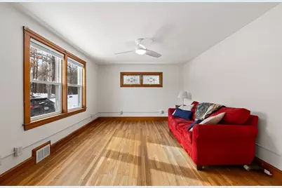 620 Farm Rd, Marlborough, MA 01752 - Photo 6