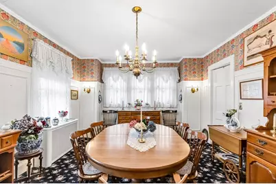 154 Madison Ave, Holyoke, MA 01040 - Photo 12