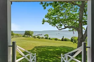 33 Goethals Way, Tisbury, MA 02568 - Photo 4