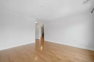 8 Crowninshield St, Peabody, MA 01960 - Photo 16