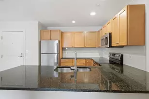 8 Crowninshield St, Peabody, MA 01960 - Photo 8