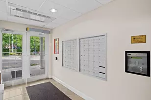 8 Crowninshield St, Peabody, MA 01960 - Photo 34