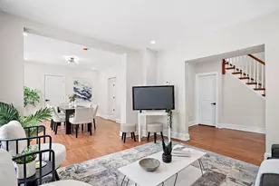 45 Como Rd, Boston, MA 02136 - Photo 2