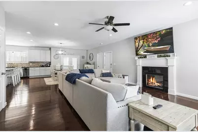 980 Center Street, Ludlow, MA 01056 - Photo 12