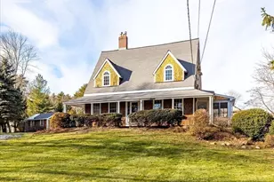 141 Highland St, Dedham, MA 02026 - Photo 24