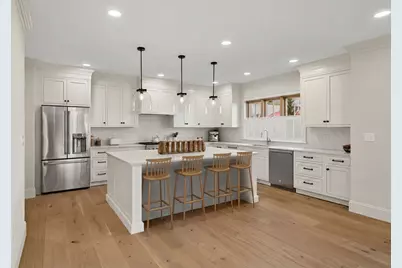 8 Flatley Ave, Manchester by the Sea, MA 01944 - Photo 18