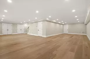 8 Flatley Ave, Manchester by the Sea, MA 01944 - Photo 16