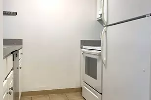 301 Lowell St, Somerville, MA 02145 - Photo 4