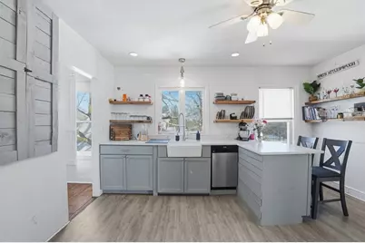 173-175 S Washington St, North Attleboro, MA 02760 - Photo 10