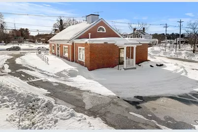 986 Main St, Tewksbury, MA 01876 - Photo 2