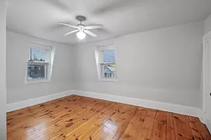 37 Laurel Ave, Haverhill, MA 01835 - Photo 22