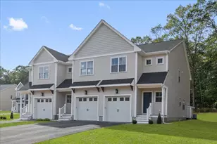 62 Uncas Ave, Franklin, MA 02038 - Photo 2