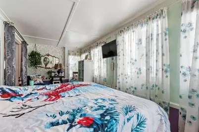 58 E Main St, Orange, MA 01364 - Photo 18